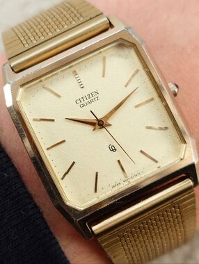 Citizen Men’s Watch Quartz Square Champagne Dial Faceted Crystal 28mm Vintage